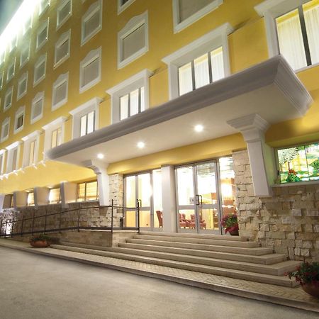 Complesso Termale Vescine Hotel Castelforte Ngoại thất bức ảnh